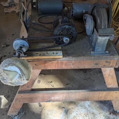Rolling Woodworking Table