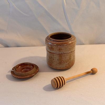 Ceramic and Glass Food Storage Jars (K-DZ)