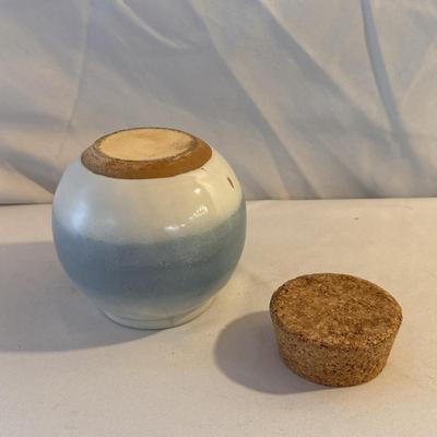 Ceramic and Glass Food Storage Jars (K-DZ)