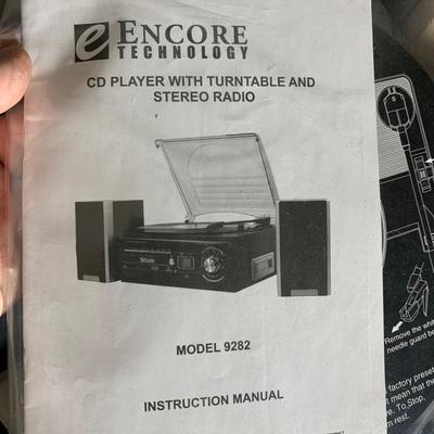 Encore Stereo CD Turntable & Radio