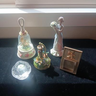 3 MUSIC BOXES, LADY FIGURINE AND CANDLE HOLDER