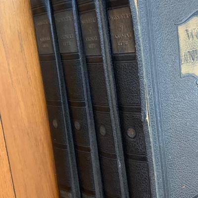 Vintage Wonders of Animal Life 4 Volume Set