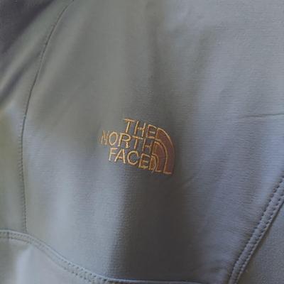 Women's Sweatshirts and Jackets by North Face, Columbia and more (PC2-BBL)