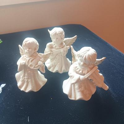 CHERUBS AND ANGELS DECOR