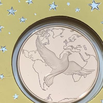 Large Vintage Lot - Franklin Mint Christmas Coins
