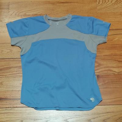 Women's Base Layer Tops by REI, Smartwool and more (PC2-BBL)