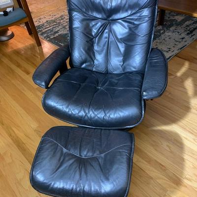 Ekornes Stressless Recliner Chair & Ottoman