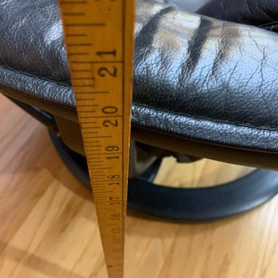 Ekornes Stressless Recliner Chair & Ottoman