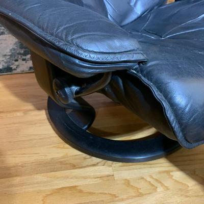 Ekornes Stressless Recliner Chair & Ottoman
