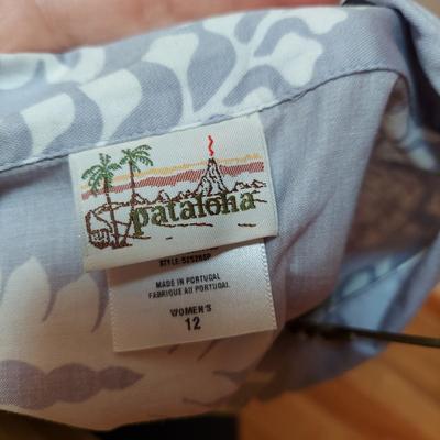 Women's Tops by Woolrich, Patagonia and More (PC2-BBL)