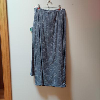 Women's Dress Clothes by Travel Smith and More (PC2-BBL)