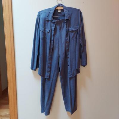 Women's Dress Clothes by Travel Smith and More (PC2-BBL)