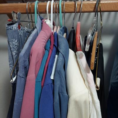 Women's Dress Clothes by Travel Smith and More (PC2-BBL)