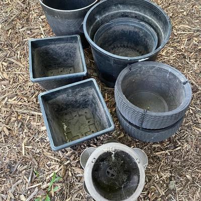 Fancy plastic pots