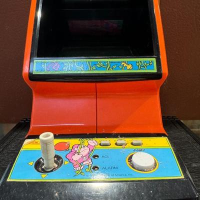 1983 Nintendo Donkey Kong Jr Table top video game