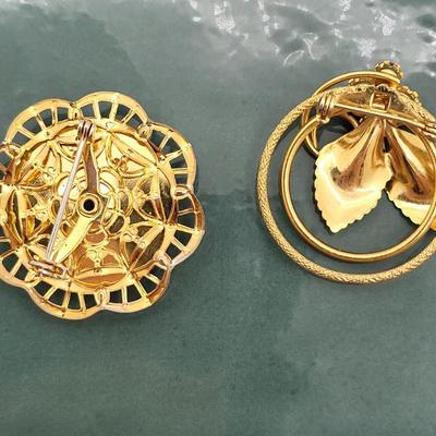 Two Vintage Pins Guillioche & Rhinestone