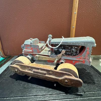 Vintage Hubley toy tractor