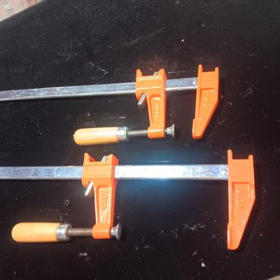 YARD HAND TOOLS, 2 TARPS, EXTENSION CORD, SHELF BRACES