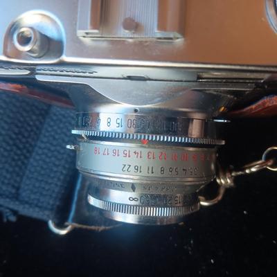 VOIGTLANDER VITO B 35mm CAMERA WITH AGFALUX FLASH BOTH IN LEATHER CASES