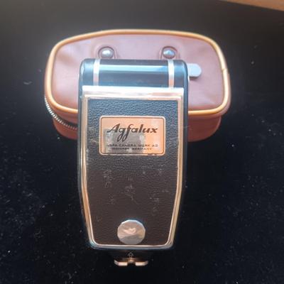 VOIGTLANDER VITO B 35mm CAMERA WITH AGFALUX FLASH BOTH IN LEATHER CASES