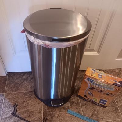 STEP STAINLESS STEEL TRASH CAN, EZ MOVERS, FOLDING YARDSTICK AND CABINET TOWEL RACK
