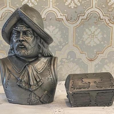 Francisco Pizarro Bust with Chest