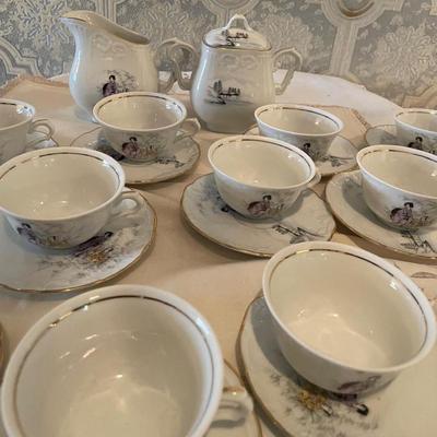 Vista Aleged Portugal Tea Cups/Saucers, Creamer/Sugar Pot Set