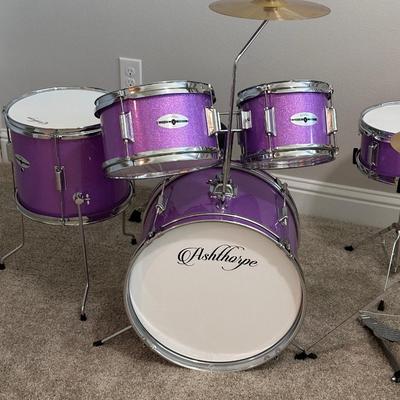 ASHTHORPE ~ 5-Piece Complete Junior Drum Set ~ Like New ~ Gently Used