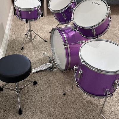ASHTHORPE ~ 5-Piece Complete Junior Drum Set ~ Like New ~ Gently Used