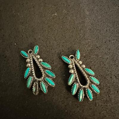 Loose stone and Mexican silver