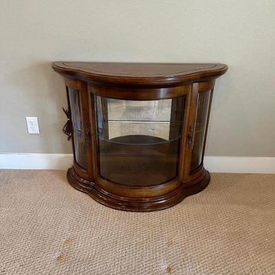 LIGHTED FOYER DISPLAY CABINET