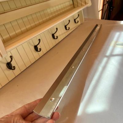 Ballard Design Retractable Accordion Drying Rack (O-MK)