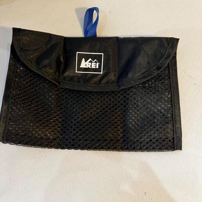 REI Trail 25 Backpack w/ Camelbak and More O-MK)