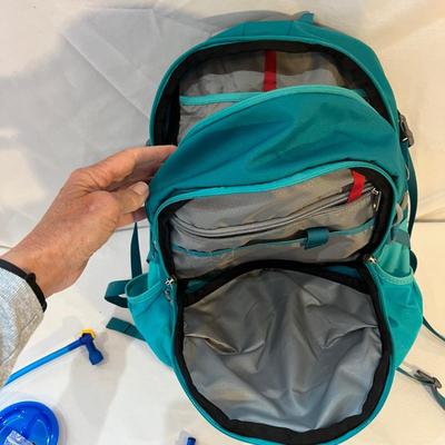 REI Trail 25 Backpack w/ Camelbak and More O-MK)