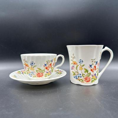 AYNSLEY Bone China Coffee & Teacups with Saucers - (30) Piece Set