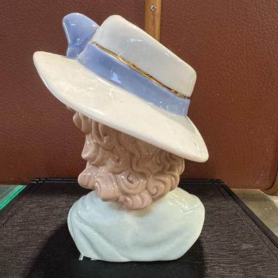 Prudence Parsnipp head vase