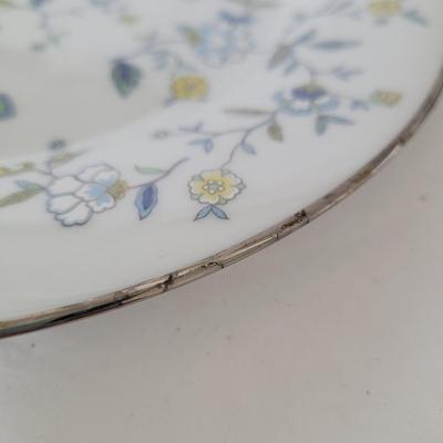 Noritake China Floral Dinner Plates (K-CE)