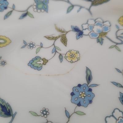 Noritake China Floral Dinner Plates (K-CE)