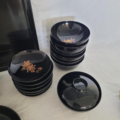 Couroc of Monterey Serveware and More (K-CE)