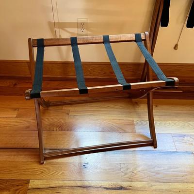 Wooden Luggage Racks & Tray (O-MK)