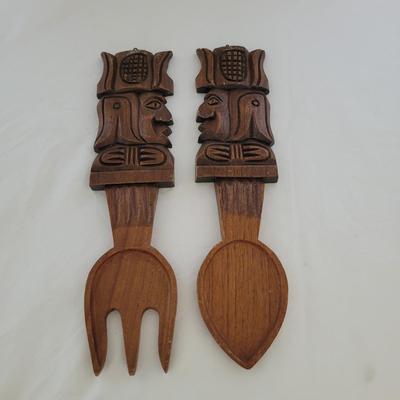 Aztec Style Carved Oversize Wooden Spoon and Fork (K-CE)