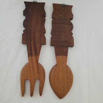 Aztec Style Carved Oversize Wooden Spoon and Fork (K-CE)