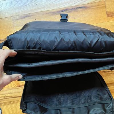 Three Carry Bags (O-MK)