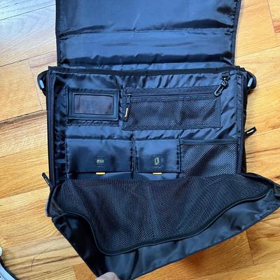 Three Carry Bags (O-MK)
