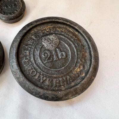 Vintage Brass & Cast Iron Kitchen Scales (O-MK)