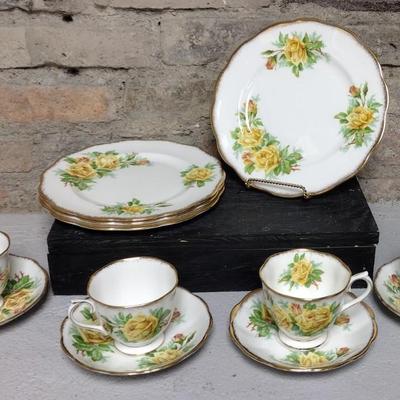 Royal Albert Bone China "Tea Rose"