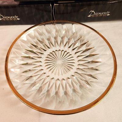 Lot #104 Set of 16 Diamonte Gold DInner Plates - crystal