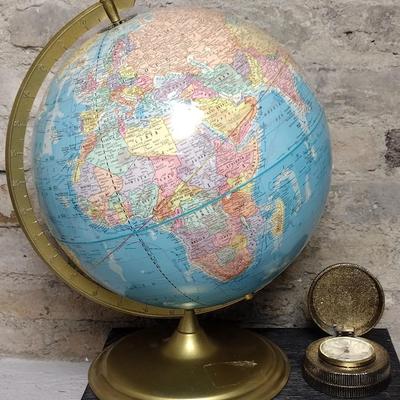 Vintage Globe and Bentley Twenty Dollar Clock