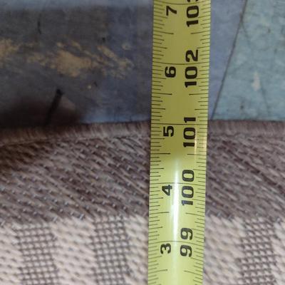 Round Indoor/Outdoor Couristan Polypropylene Rug- Approx 101" in Diameter