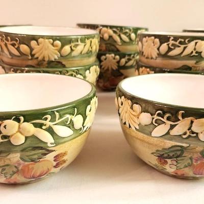 Lot #109 Lot of 12 Soup/Salad Bowls